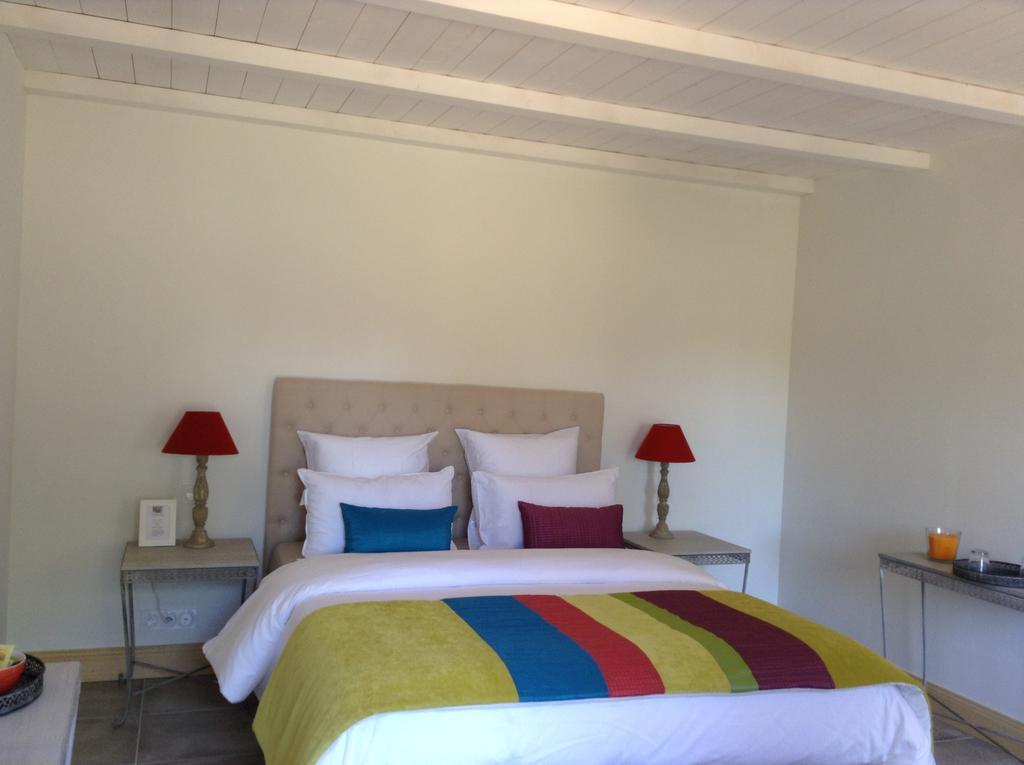 La Grange D'Aunis Bed and Breakfast Aigrefeuille-dʼAunis Kamer foto