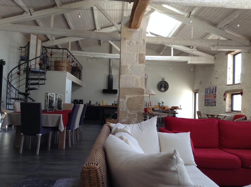 La Grange D'Aunis Bed and Breakfast Aigrefeuille-dʼAunis Buitenkant foto